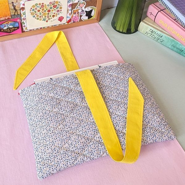 Book sleeve Summer
