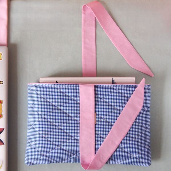 Book sleeve Nesta