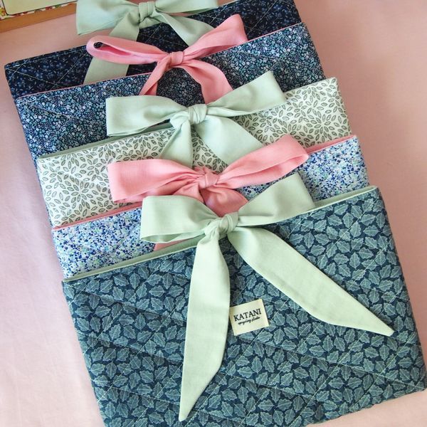 Book sleeve Minerva
